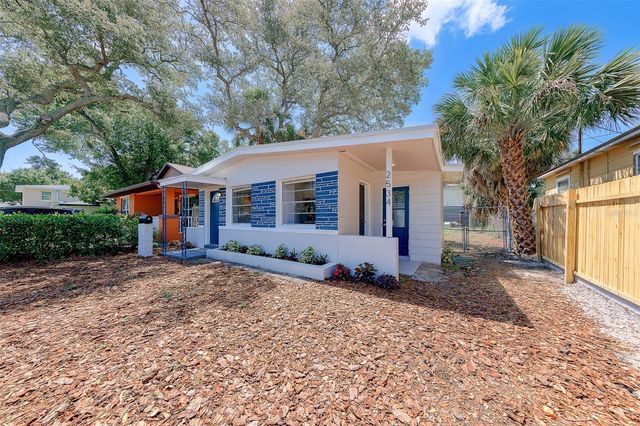 2534 IRVING AVENUE S, St Petersburg, FL 33712