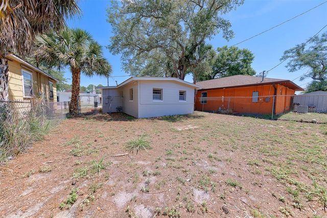2534 IRVING AVENUE S, St Petersburg, FL 33712