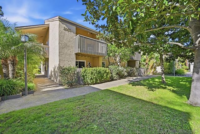 3056 Via Alicante C, La Jolla, CA 92037