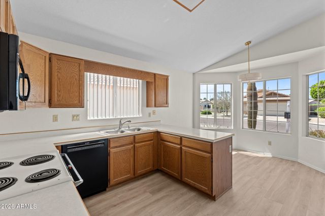 20443 N 105th Avenue, Peoria, AZ 85382