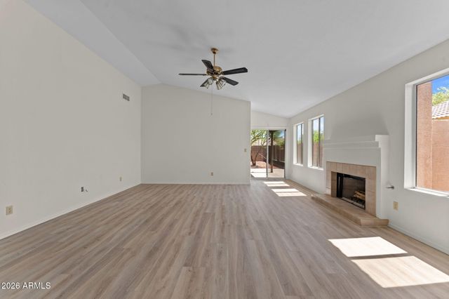 20443 N 105th Avenue, Peoria, AZ 85382