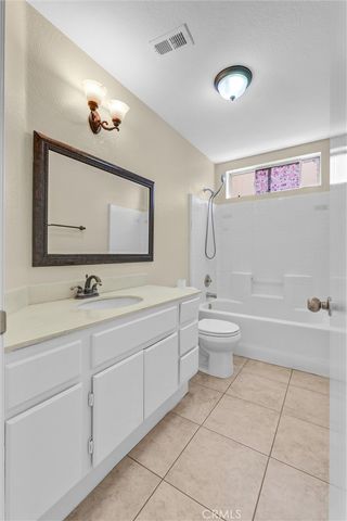 39734 Avenida Miguel Oeste, Murrieta, CA 92563