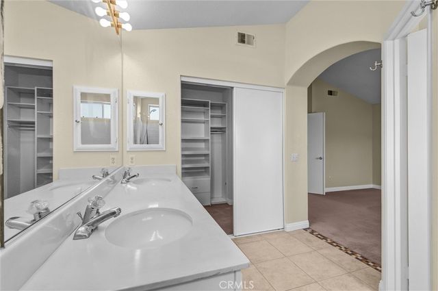 39734 Avenida Miguel Oeste, Murrieta, CA 92563