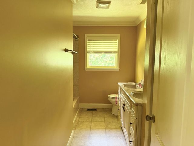 812 Orchard Terrace, Rossville, GA 30741