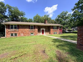 812 Orchard Terrace, Rossville, GA 30741