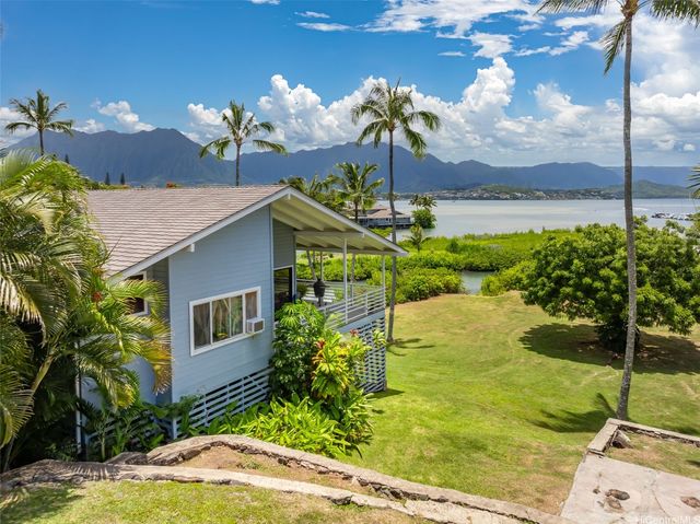 44-519 Kaneohe Bay Drive, Kaneohe, HI 96744