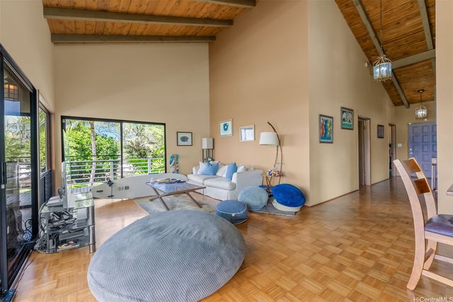 44-519 Kaneohe Bay Drive, Kaneohe, HI 96744