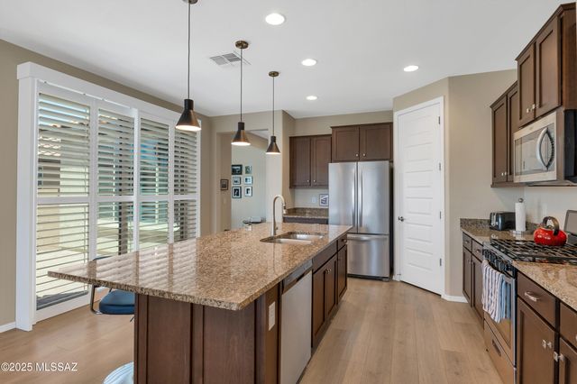 7039 W Kanab Creek Trail, Marana, AZ 85658