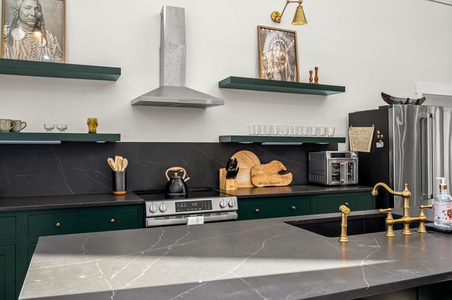 2425 Westlake Ave, Monteagle, TN 37356