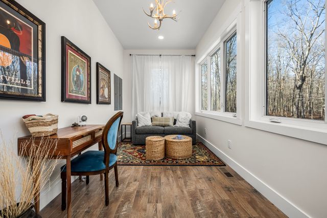 2425 Westlake Ave, Monteagle, TN 37356