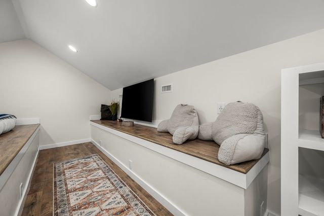 2425 Westlake Ave, Monteagle, TN 37356