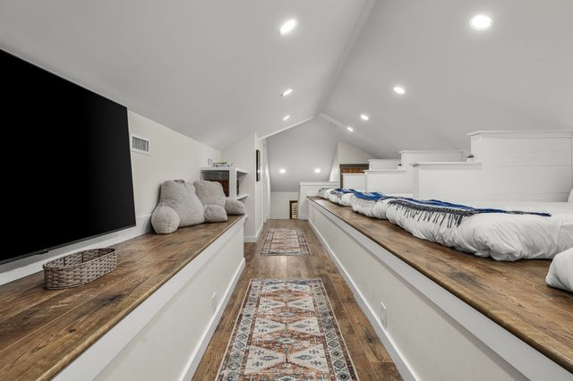 2425 Westlake Ave, Monteagle, TN 37356