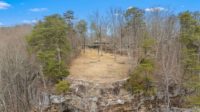 2425 Westlake Ave, Monteagle, TN 37356