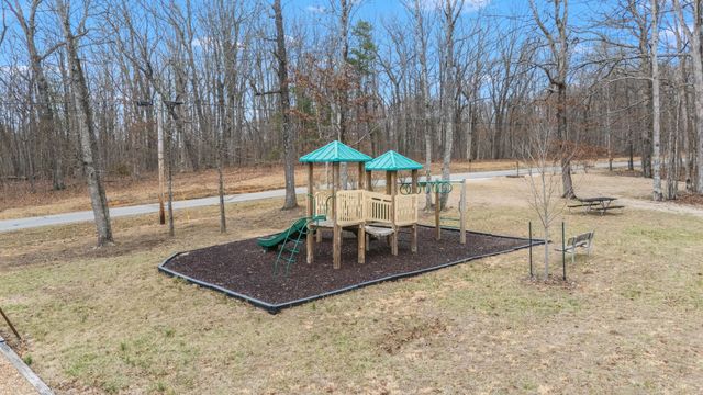 2425 Westlake Ave, Monteagle, TN 37356