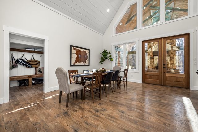 2425 Westlake Ave, Monteagle, TN 37356