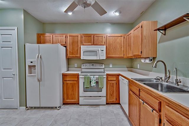 832 NW 42ND TERRACE, Gainesville, FL 32605