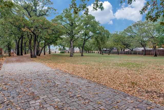 950 Turner Way, Mansfield, TX 76063