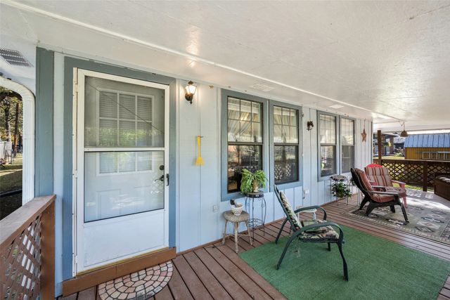 119 Camino Robles Street, Gun Barrel City, TX 75156