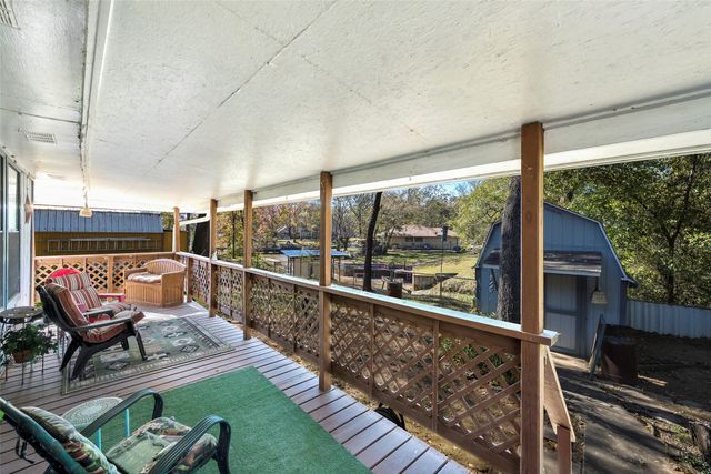 119 Camino Robles Street, Gun Barrel City, TX 75156