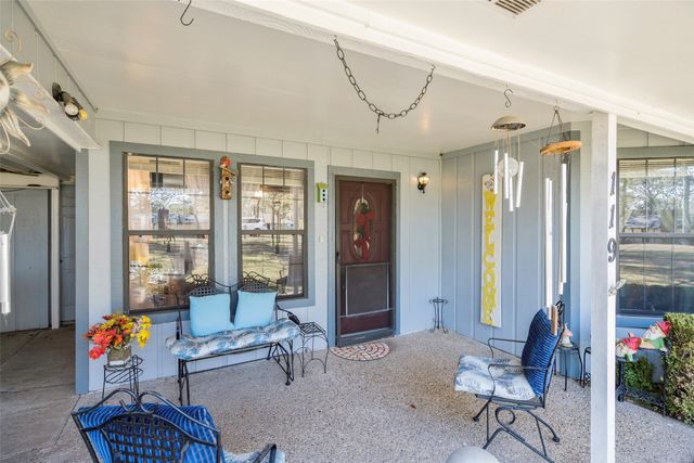 119 Camino Robles Street, Gun Barrel City, TX 75156