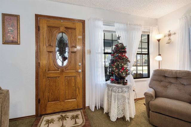 119 Camino Robles Street, Gun Barrel City, TX 75156