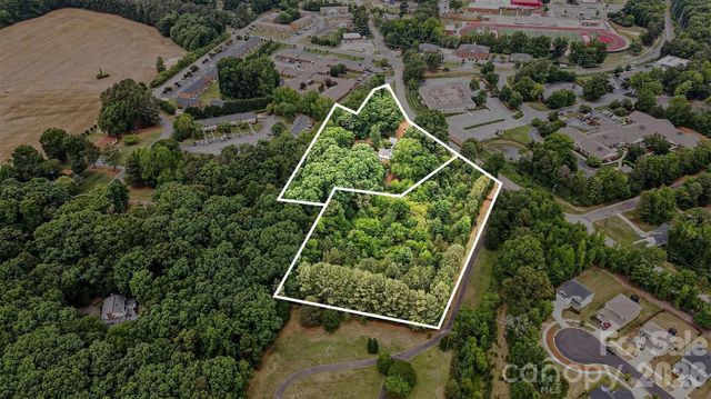 1116 Medlin Road, Monroe, NC 28112