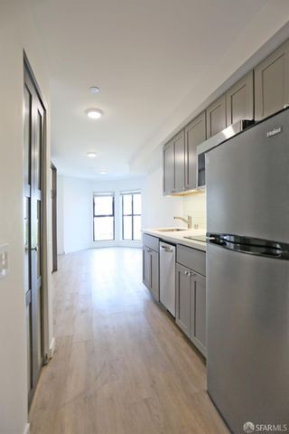 1532 Howard Street 202, San Francisco, CA 94103