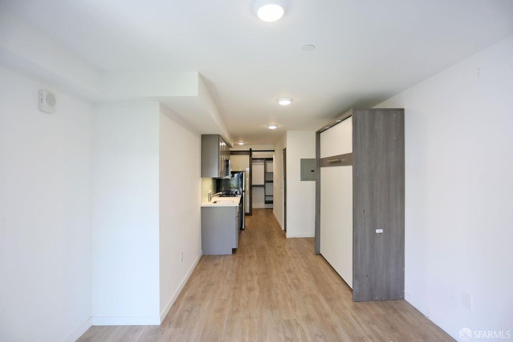 1532 Howard Street 202, San Francisco, CA 94103