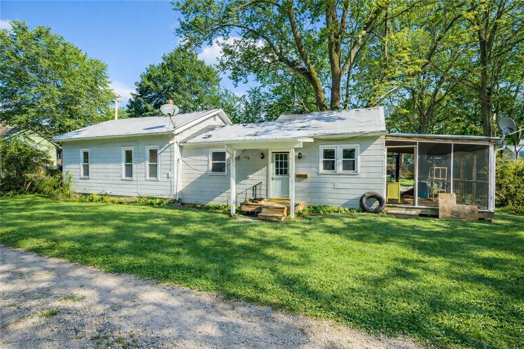 4 Sanford Place, Rochester, NY 14620