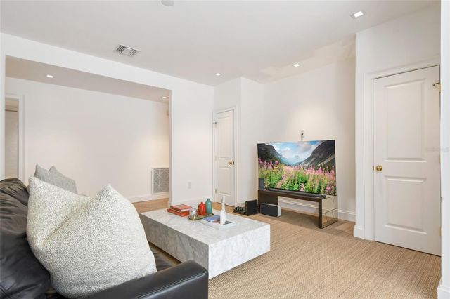 311 E MORSE BOULEVARD 1-5, Winter Park, FL 32789