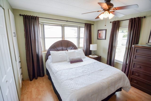556 Central St 57, Leominster, MA 01453
