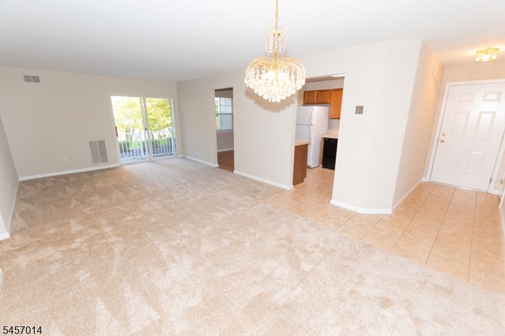 24 Spruce Ter, Mount Arlington Boro, NJ 07856 — photo 3