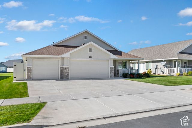 1124 S NEVILLE ST, Layton, UT 84041