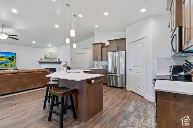 1124 S NEVILLE ST, Layton, UT 84041