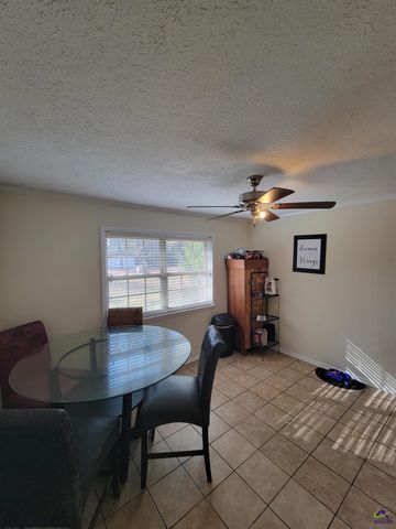 6 Easy Street, Hawkinsville, GA 31036