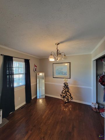 6 Easy Street, Hawkinsville, GA 31036