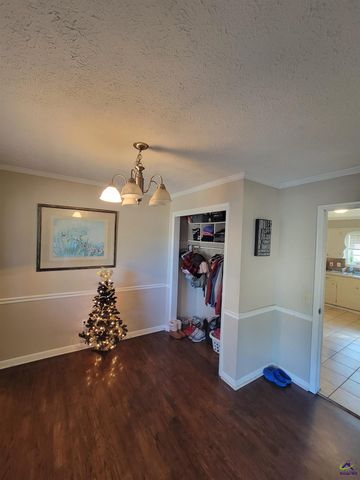 6 Easy Street, Hawkinsville, GA 31036