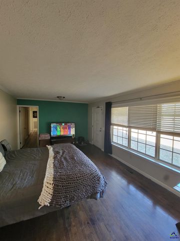 6 Easy Street, Hawkinsville, GA 31036