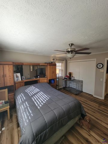 6 Easy Street, Hawkinsville, GA 31036