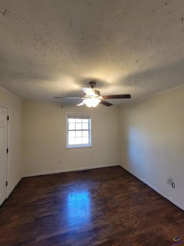 6 Easy Street, Hawkinsville, GA 31036