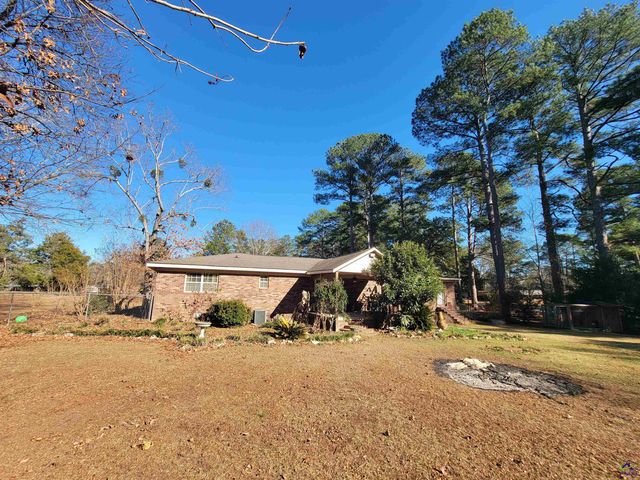 6 Easy Street, Hawkinsville, GA 31036