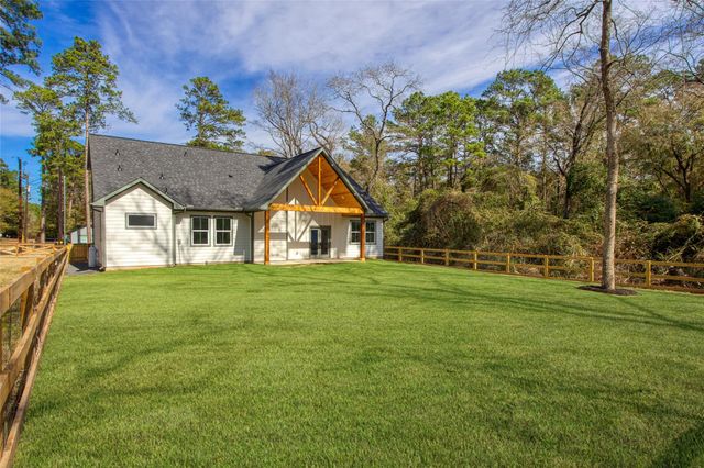 11334 Inwood Drive, Plantersville, TX 77363