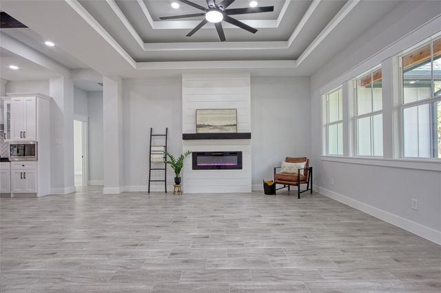 11334 Inwood Drive, Plantersville, TX 77363