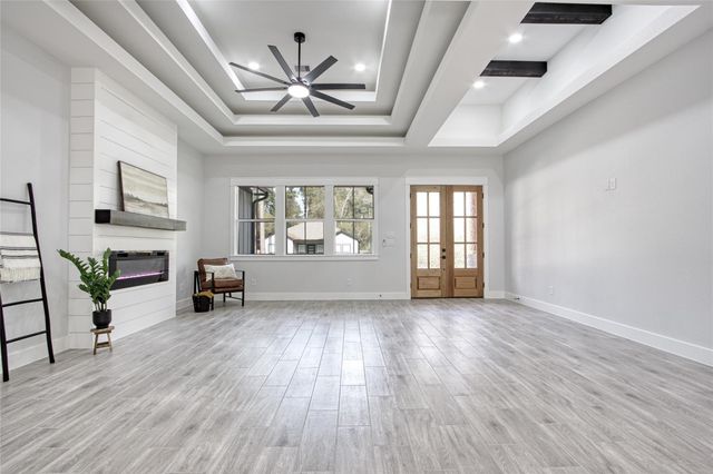 11334 Inwood Drive, Plantersville, TX 77363