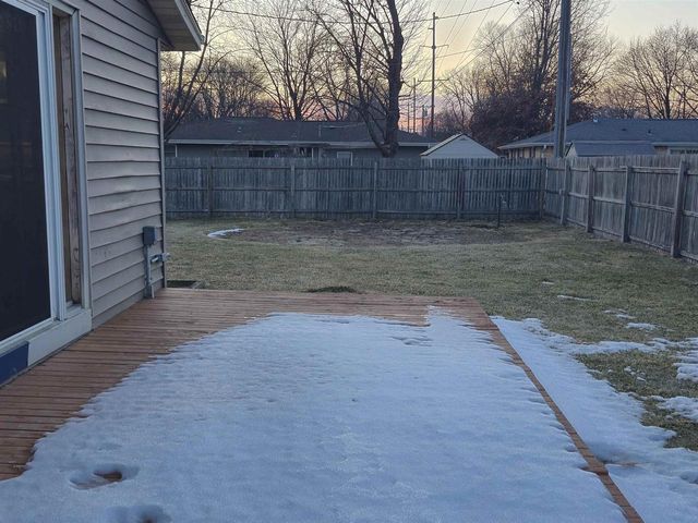 2011 N Sumac Drive, Janesville, WI 53545