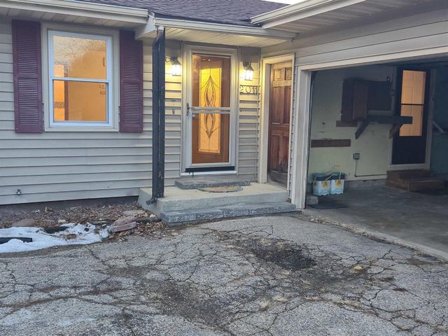 2011 N Sumac Drive, Janesville, WI 53545