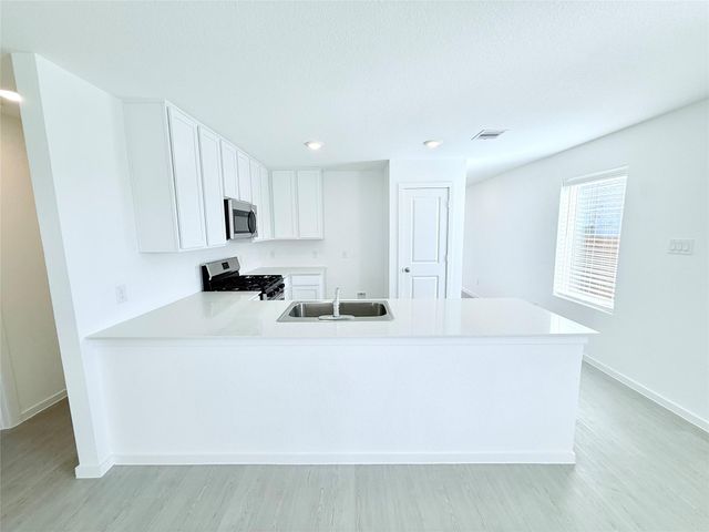 7730 Lavender Jade Drive, Rosharon, TX 77583