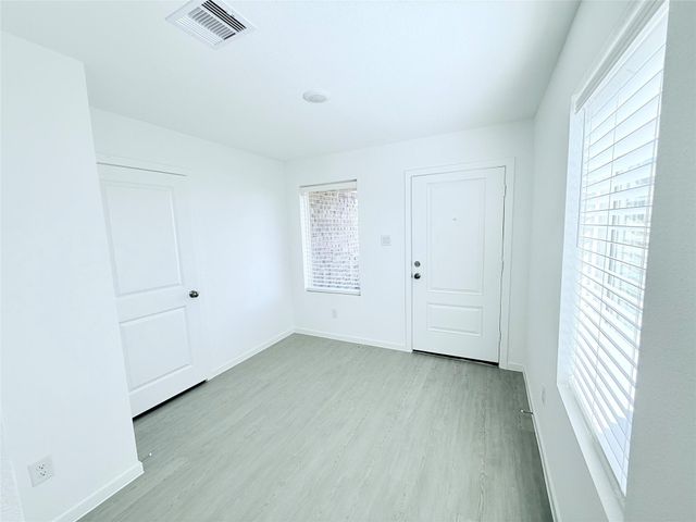 7730 Lavender Jade Drive, Rosharon, TX 77583