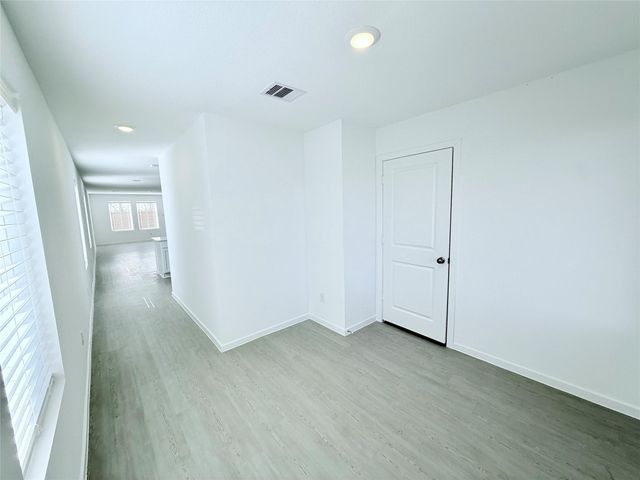 7730 Lavender Jade Drive, Rosharon, TX 77583