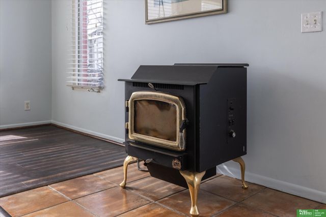 9711 Corby Street, Omaha, NE 68134